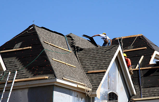 Best Roof Gutter Cleaning  in Menahga, MN